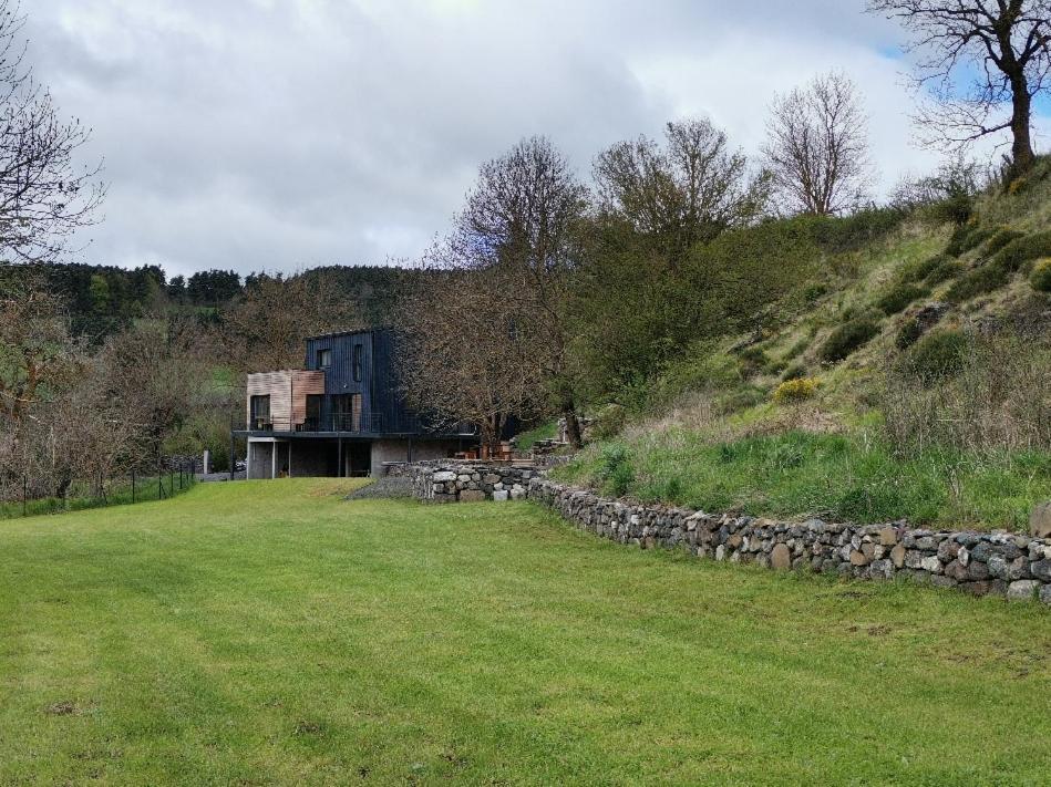 Maison D'Architecte En Pleine Nature Arlempdes Exterior foto